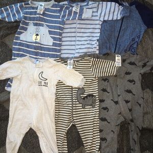 Gerber boys footed sleeper bundle 0-3 months